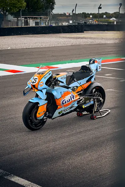 livery