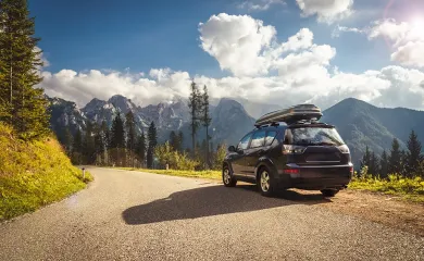 10 things to check before a road trip in a car
