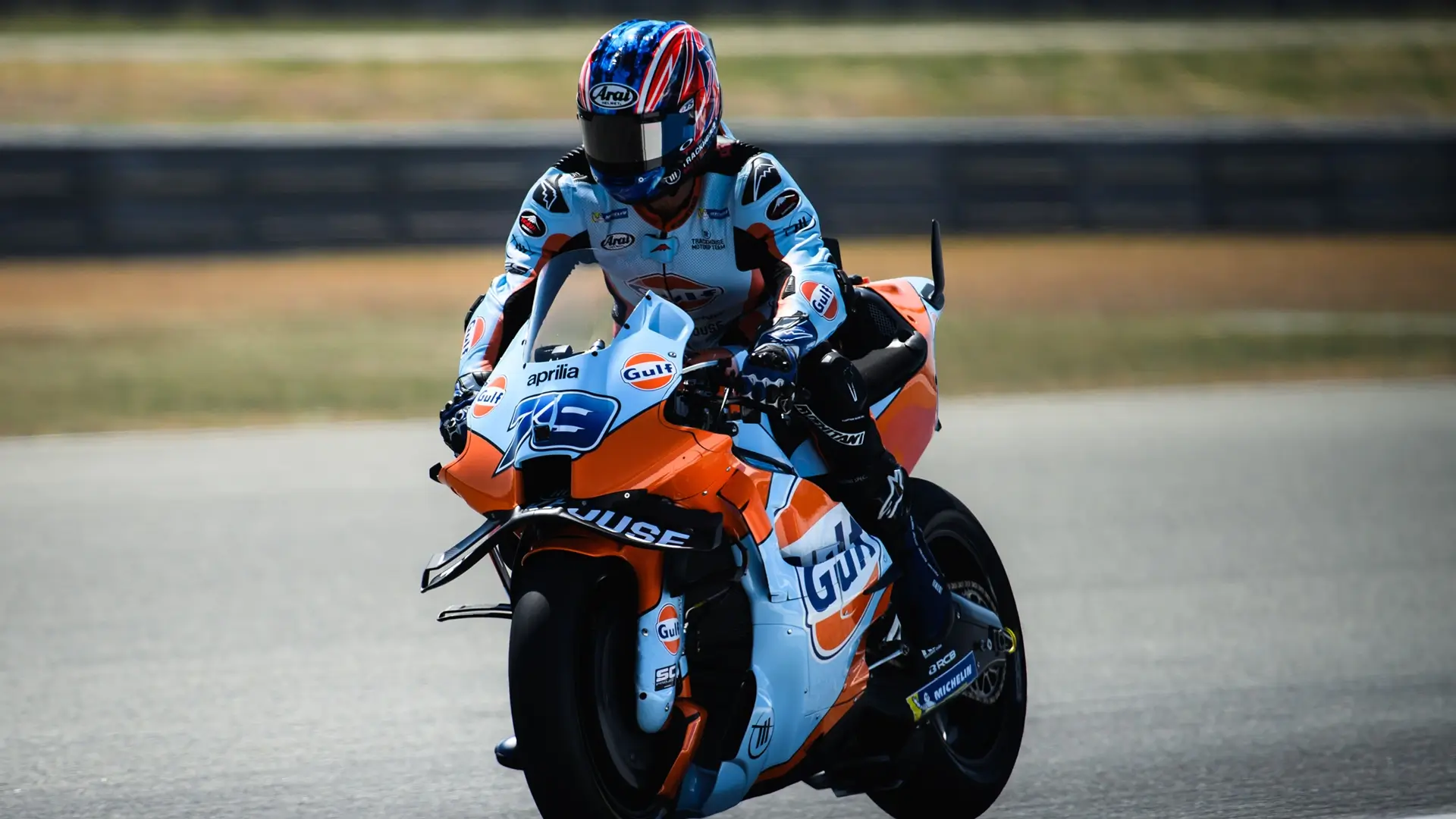 Gulf_x_Trackhouse_Wallpaper_01-Desktop