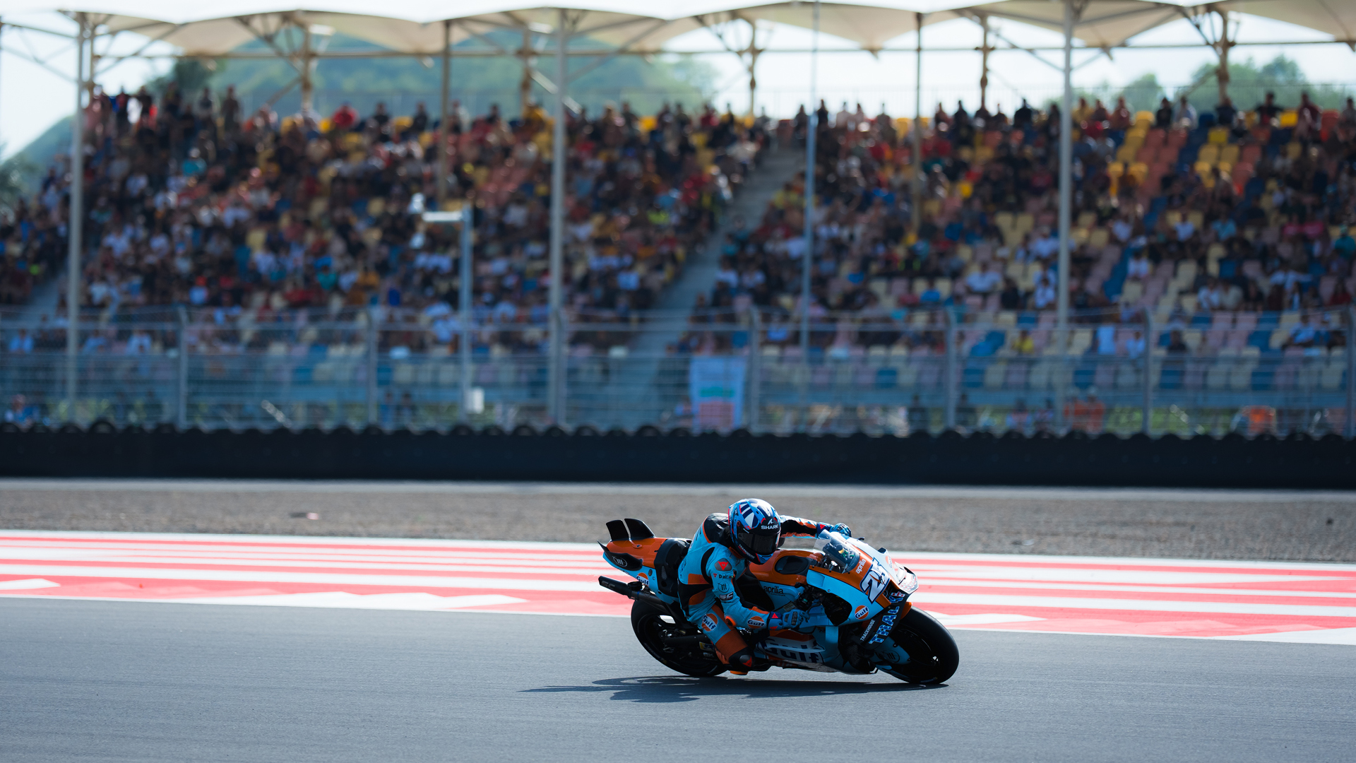 Gulf_x_Trackhouse_Wallpaper_03