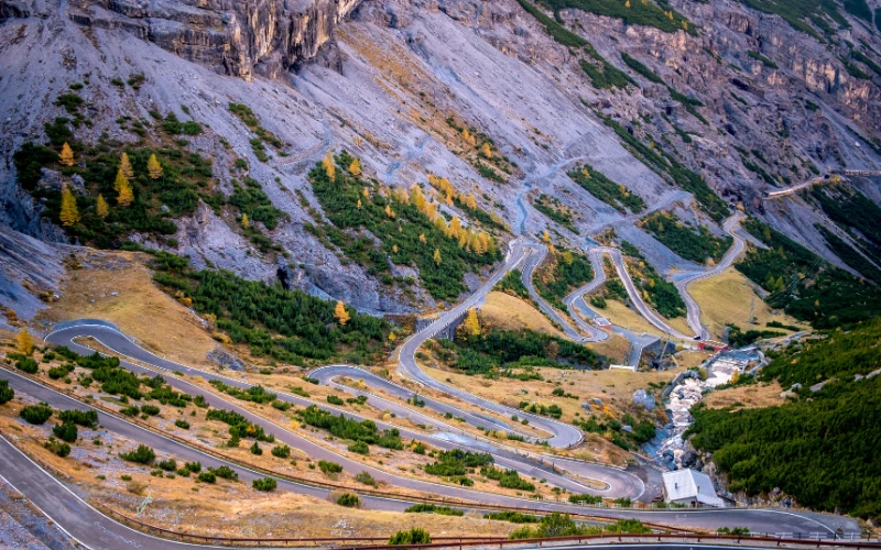 Strada dello Stelvio Pass in Italy